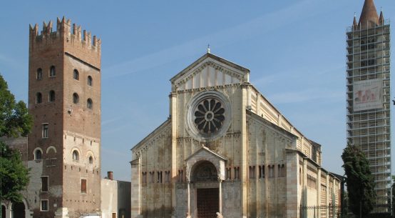 Basilica di San ZenoMercatini antiquariato veneto